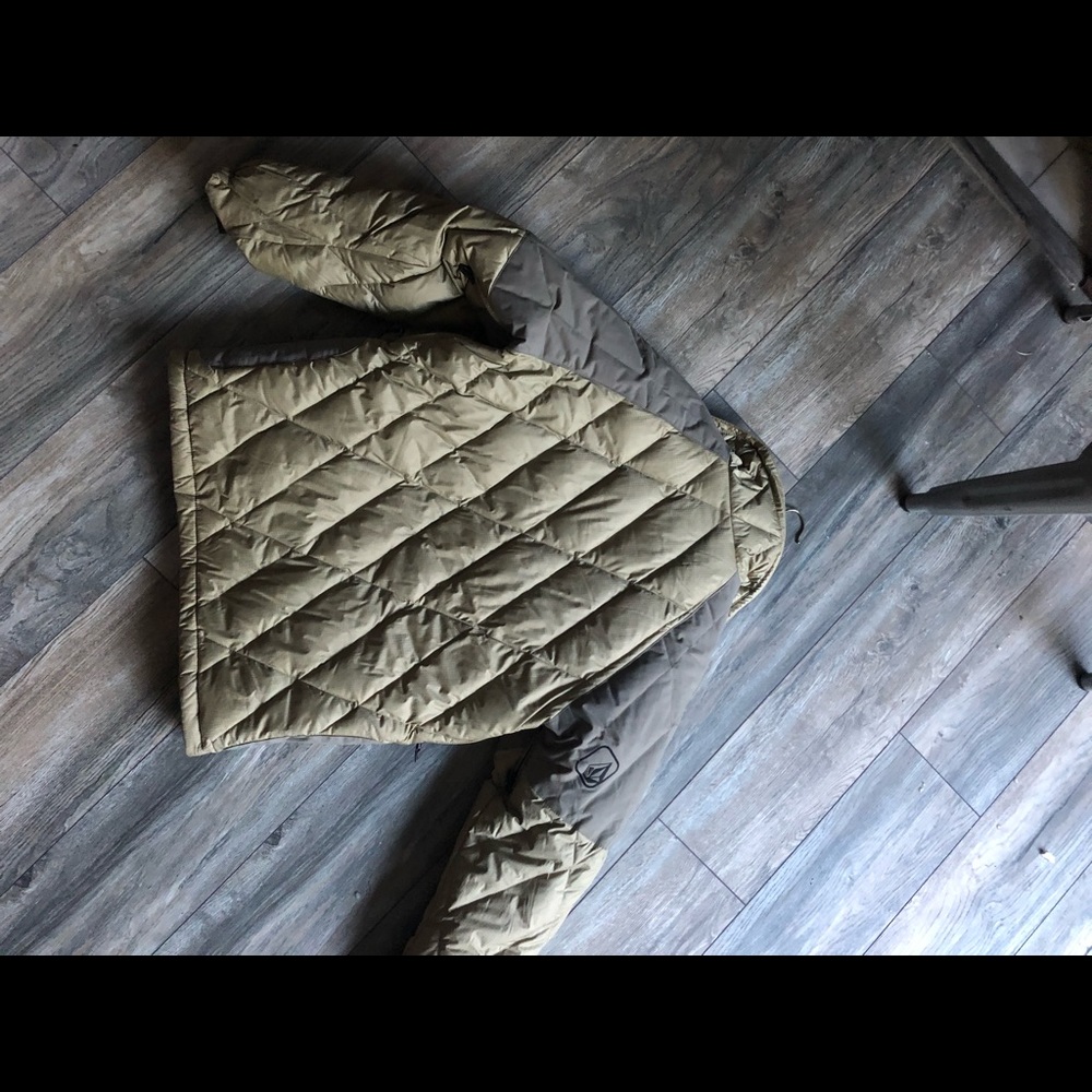 Volcom Snowboard Jacket Size Small. Unisex - image 4